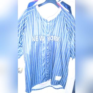 Derek Jeter #2 Yankee Jersey